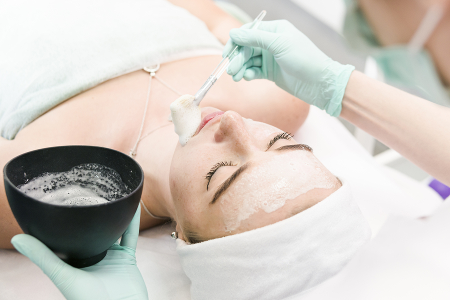 Сливочный и салициловый пилинг: золотой стандарт очищения